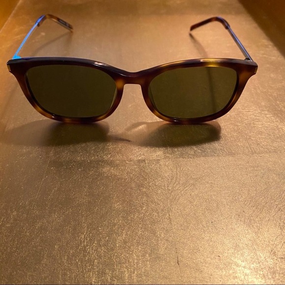 New Saint Laurent tortoise sunglasses main image 4